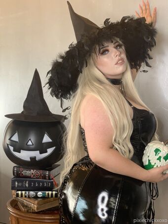 pixiechickxoxo Nahé Úniky OnlyFans Fotka 75