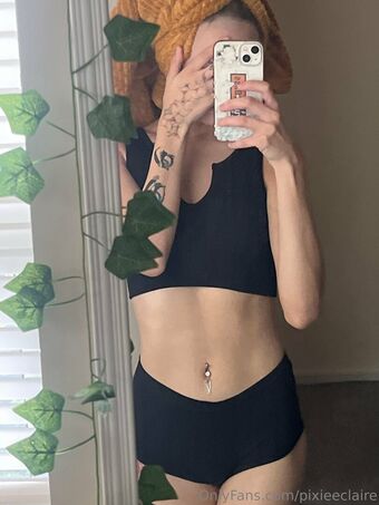 pixieeclaire Nahé Úniky OnlyFans Fotka 30