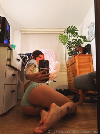 pixieedaemon Nahé Úniky OnlyFans Fotka 5