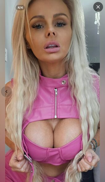 pollypocket915 Nahé Úniky OnlyFans Fotka 50