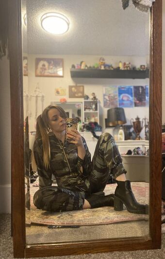 Pooky42 Nahé Úniky OnlyFans Fotka 5