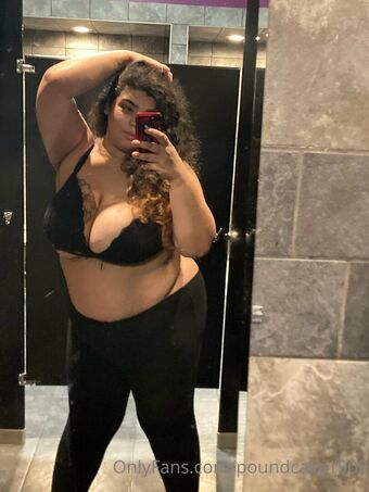 poundcake1908 Nahé Úniky OnlyFans Fotka 35