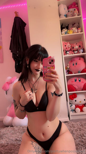 prettywhenpossessed Nahé Úniky OnlyFans Fotka 13