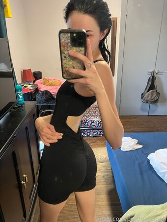 prettyyangell Nahé Úniky OnlyFans Fotka 35