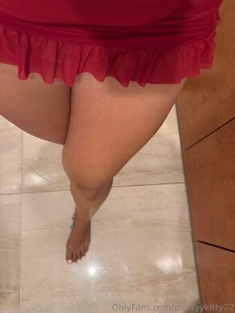 prettyykitty22 Nahé Úniky OnlyFans Fotka 3