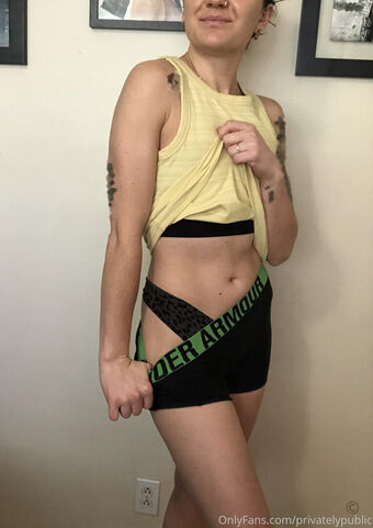 privatelypublic Nahé Úniky OnlyFans Fotka 10