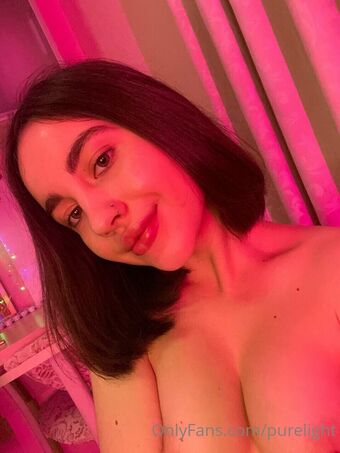 Purelight Nahé Úniky OnlyFans Fotka 20