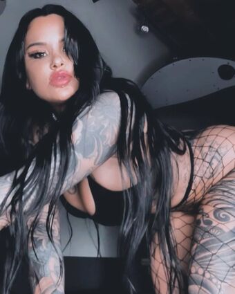 Qatana Nahé Úniky OnlyFans Fotka 13