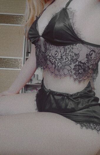 R1nari Nahé Úniky OnlyFans Fotka 180