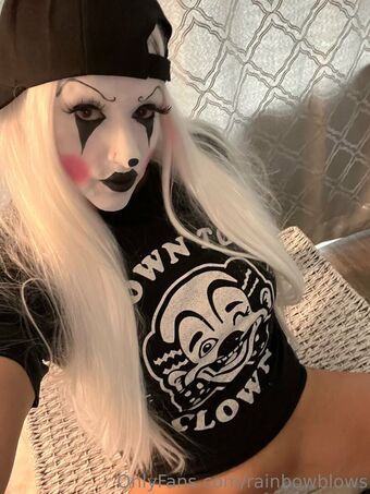 rainbowblows Nahé Úniky OnlyFans Fotka 18
