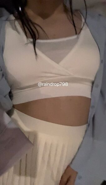 Raindrop798 Nahé Úniky OnlyFans Fotka 8