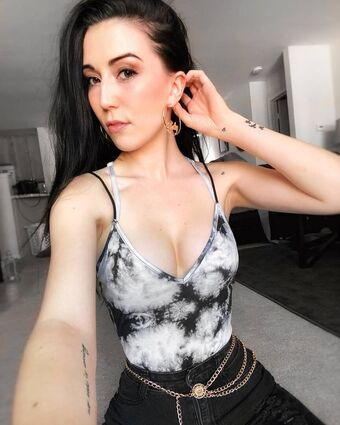 rainingbliss Nahé Úniky OnlyFans Fotka 7