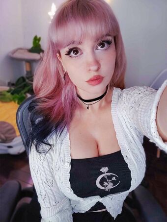 RaphDee Nahé Úniky OnlyFans Fotka 25