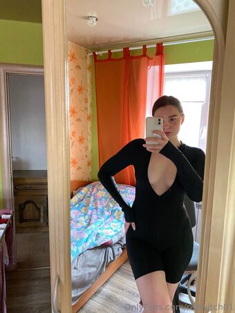 redwitch01 Nahé Úniky OnlyFans Fotka 9