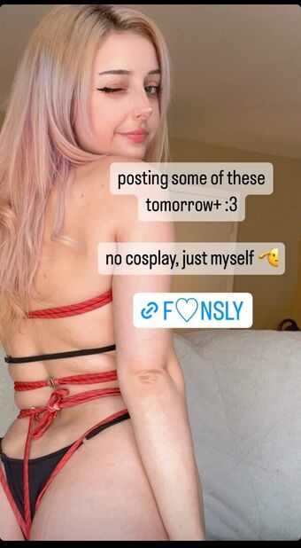 Renobake Nahé Úniky OnlyFans Fotka 10