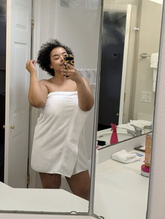 returnofthejas Nahé Úniky OnlyFans Fotka 13