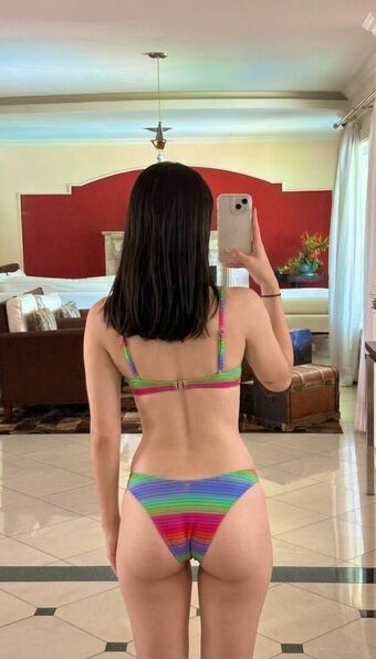 Rhaychu Nahé Úniky OnlyFans Fotka 4