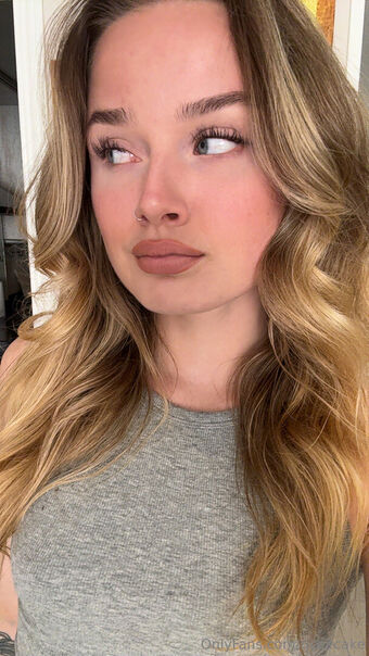 riceecake Nahé Úniky OnlyFans Fotka 2