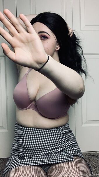riphellxbunny Nahé Úniky OnlyFans Fotka 15