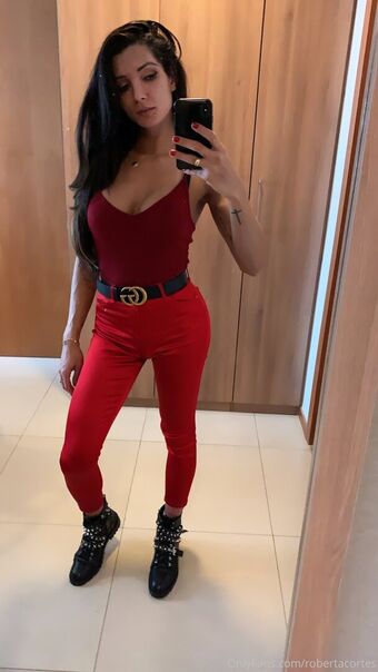 robertacortes Nahé Úniky OnlyFans Fotka 35