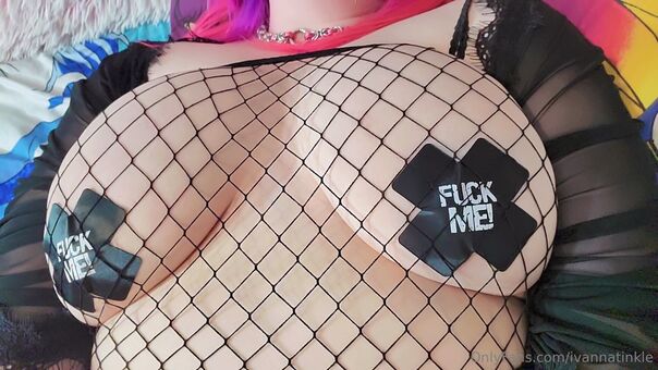 robotbabylon Nahé Úniky OnlyFans Fotka 9