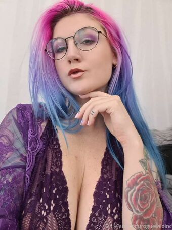 Rogue Wild Nahé Úniky OnlyFans Fotka 1
