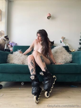 rollerlau Nahé Úniky OnlyFans Fotka 20