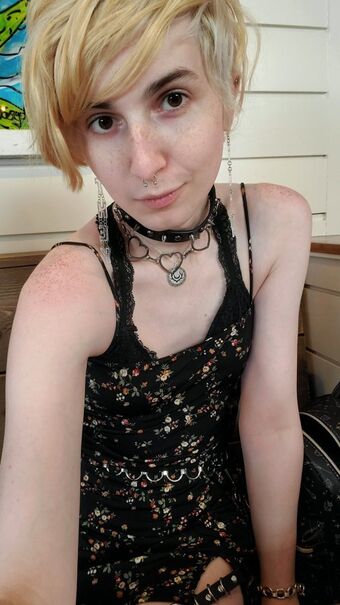 Rose Ghostly Nahé Úniky OnlyFans Fotka 13