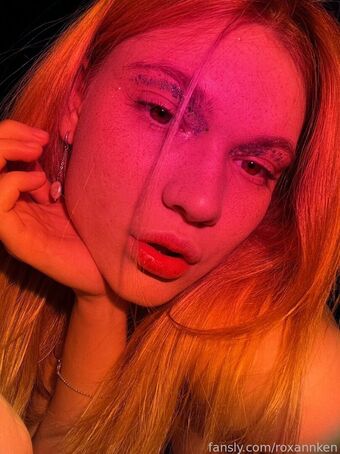 roxannken Nahé Úniky OnlyFans Fotka 29
