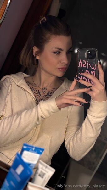 roxy_blakee Nahé Úniky OnlyFans Fotka 6