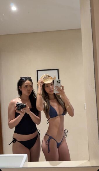 Ruby Eum Nahé Úniky OnlyFans Fotka 8