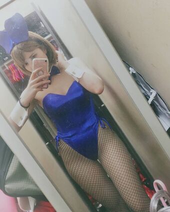Ruby Runeheart Nahé Úniky OnlyFans Fotka 2