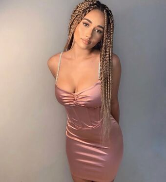 Rubyellaaa0 Nahé Úniky OnlyFans Fotka 6