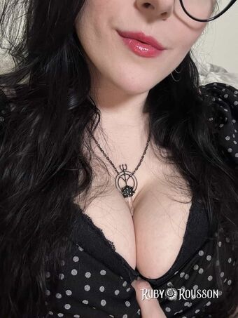 RubyRousson Nahé Úniky OnlyFans Fotka 19