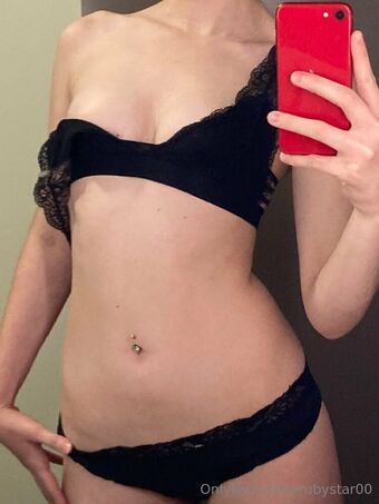 rubystar00 Nahé Úniky OnlyFans Fotka 17