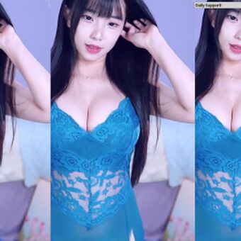 s201111 Nahé Úniky OnlyFans Fotka 23