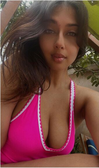 Sameea Bangera Nahé Úniky OnlyFans Fotka 14