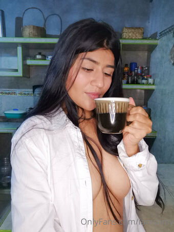samigil18 Nahé Úniky OnlyFans Fotka 12