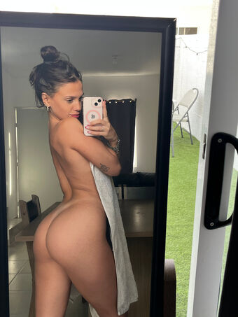 Sara Molina Nahé Úniky OnlyFans Fotka 15