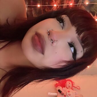 Sarynthia Nahé Úniky OnlyFans Fotka 18