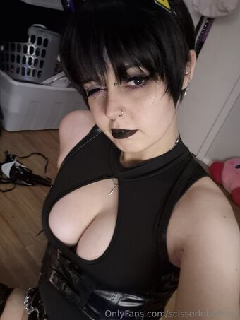 scissorlobotomy Nahé Úniky OnlyFans Fotka 21