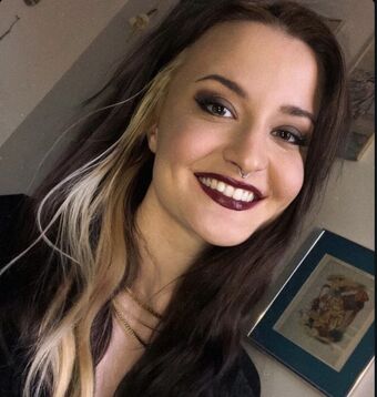 scribblespells Nahé Úniky OnlyFans Fotka 1