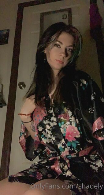 shadely Nahé Úniky OnlyFans Fotka 10