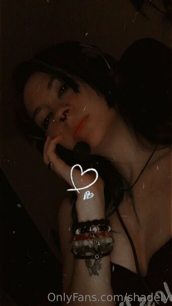 shadely Nahé Úniky OnlyFans Fotka 14