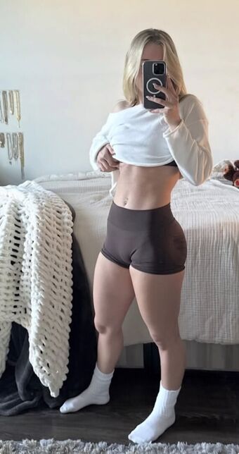 shealift Nahé Úniky OnlyFans Fotka 18
