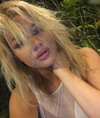 Shirin David