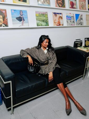 Simone Ashley Nahé Úniky OnlyFans Fotka 104