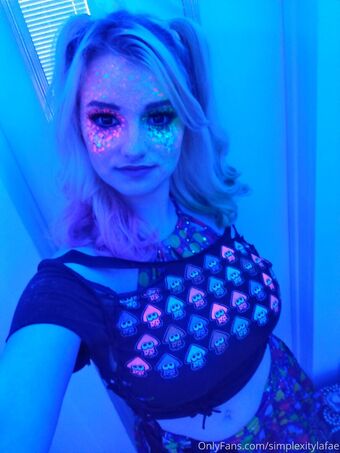 SimplexityLaFae Nahé Úniky OnlyFans Fotka 3
