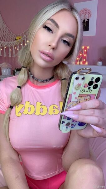 Sisters Nahé Úniky OnlyFans Fotka 10