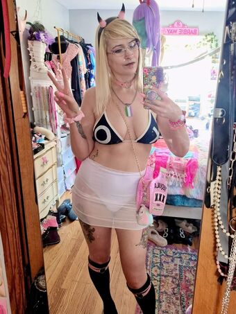 Skittybat Nahé Úniky OnlyFans Fotka 7